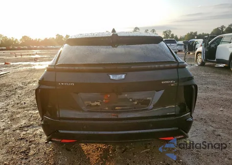 2025 Cadillac Lyriq Sport z USA, uszkodzony, nr VIN 1GYKPURL7SZ311930